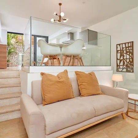 Διαμέρισμα Luxury In